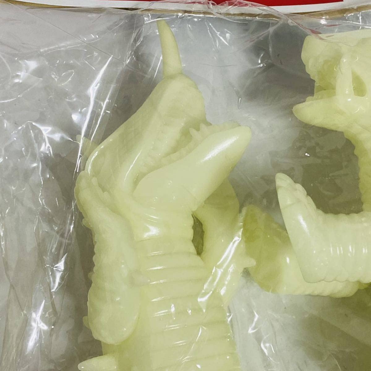 MARUSAN ガメラ バルゴン 2体セット　蓄光版 ソフビ フィギュア MARUSAN ガメラ バルゴン 2体セット 蓄光版 ソフビ フィギュア MARUSAN