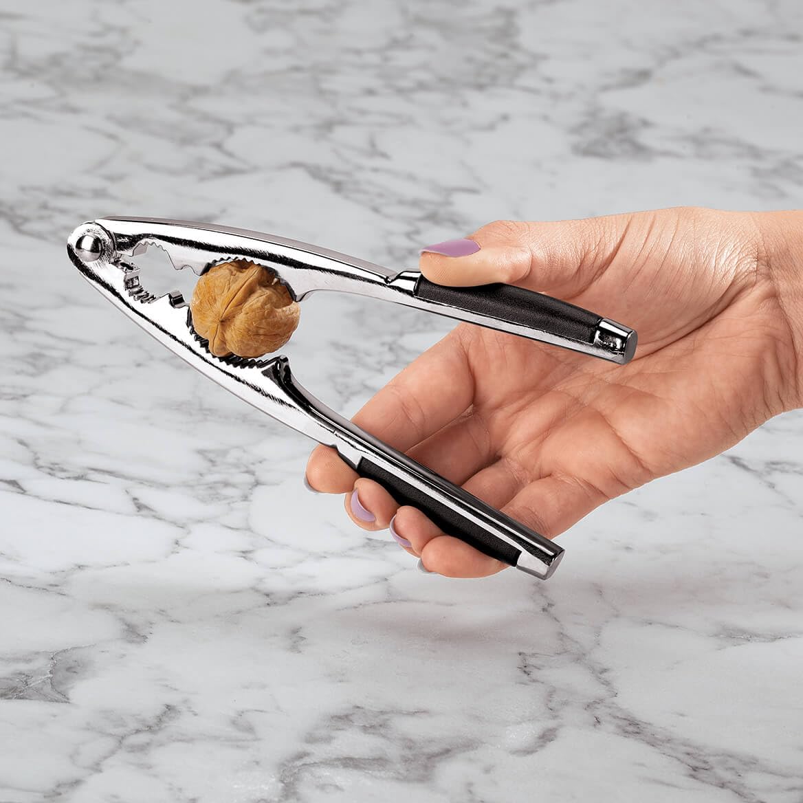 Fox Valley Traders Easy Grip Nut Cracker