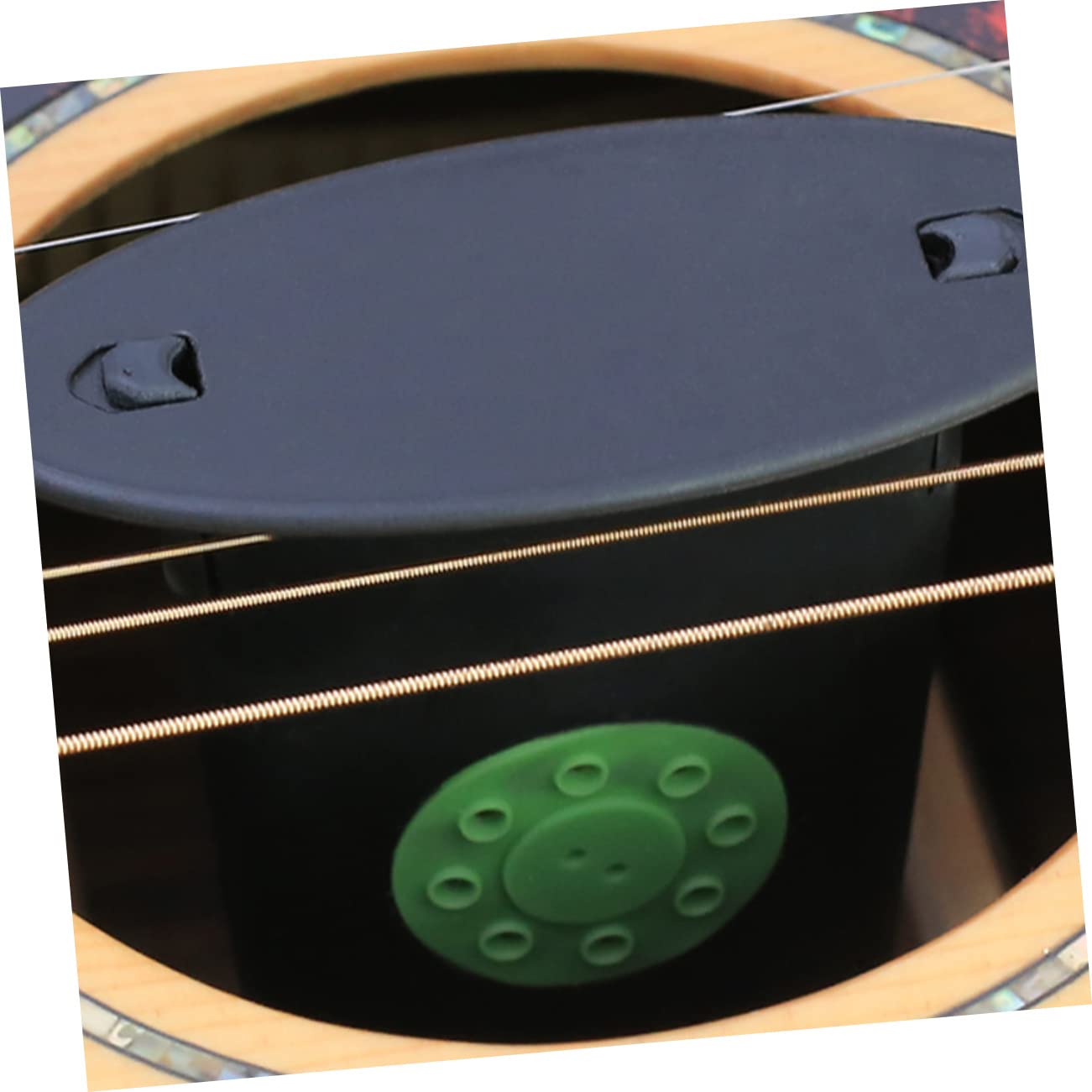 Toddmomy Guitar Sound Hole Humidifier Acoustic Guitar Moistener Panel Moisturizer Musical Instrument Accessory Random Color