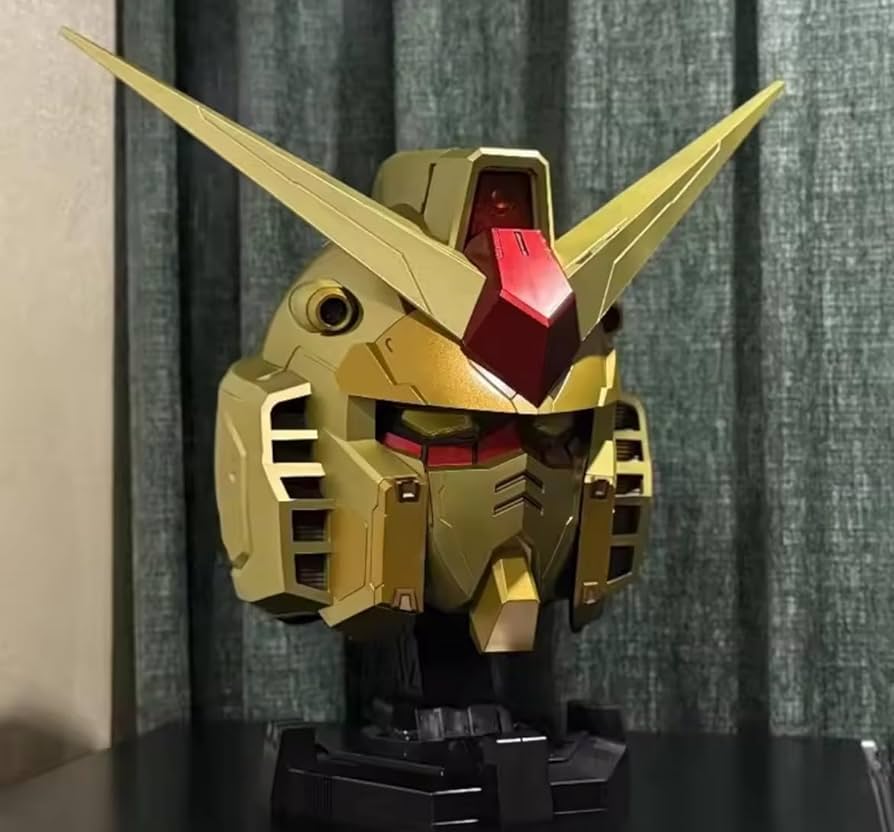 Amazon.co.jp: [EINI] ガンダム マスク リアルモデル ゴールドver 発光