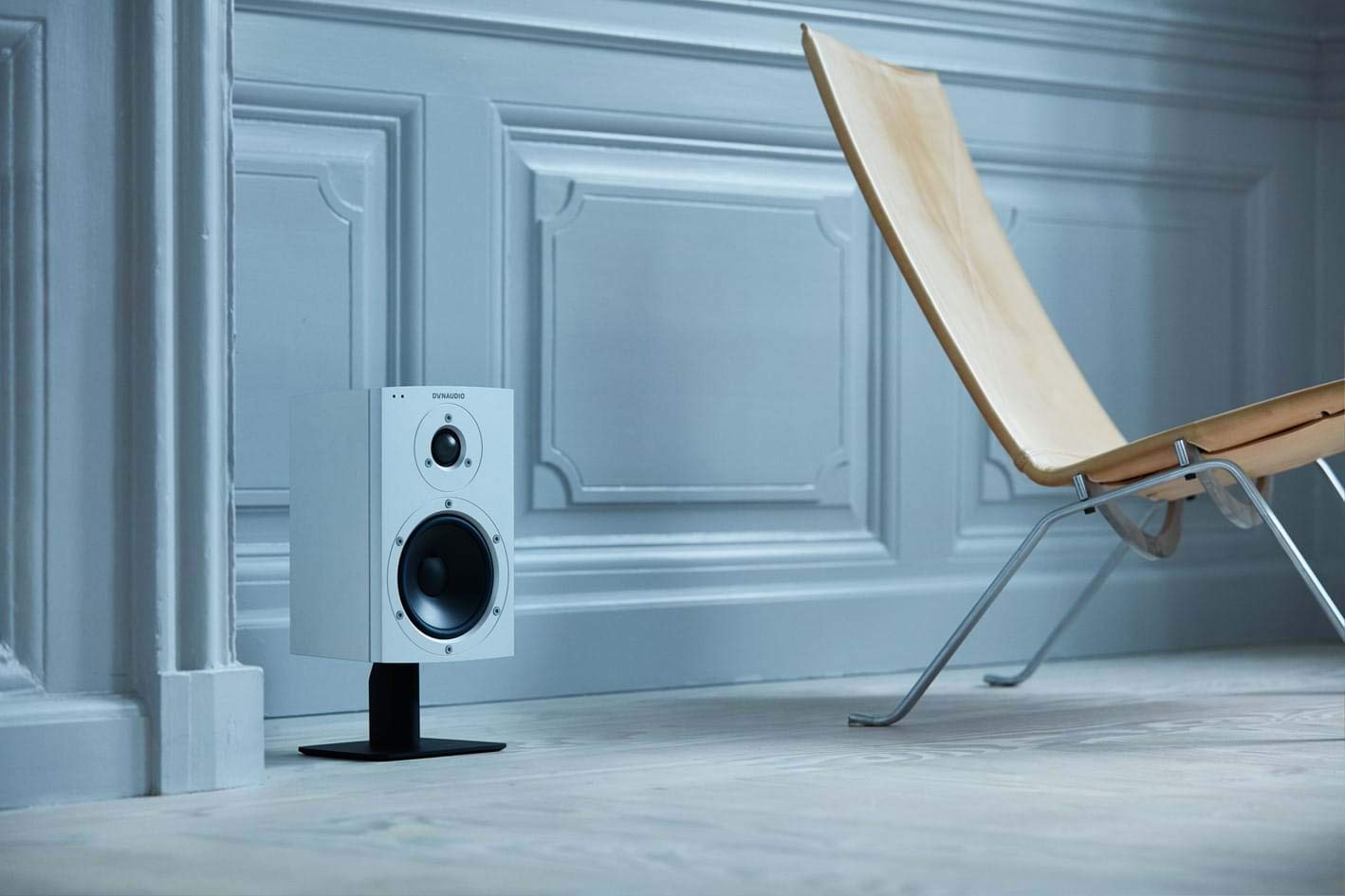 Dynaudio 960243 Xeo 2 Bluetooth-Lautsprecher weißer Satin
