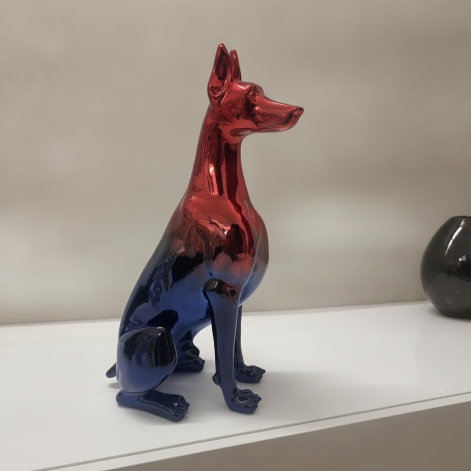 Statuetta Levriero Figurina Cane Scultura Decorazione Tavolo in Resina Finitura Brillante Superfici Luminose Salvaspazio Adatta per Mensole Consolle Mobile Tv Studio, Oro