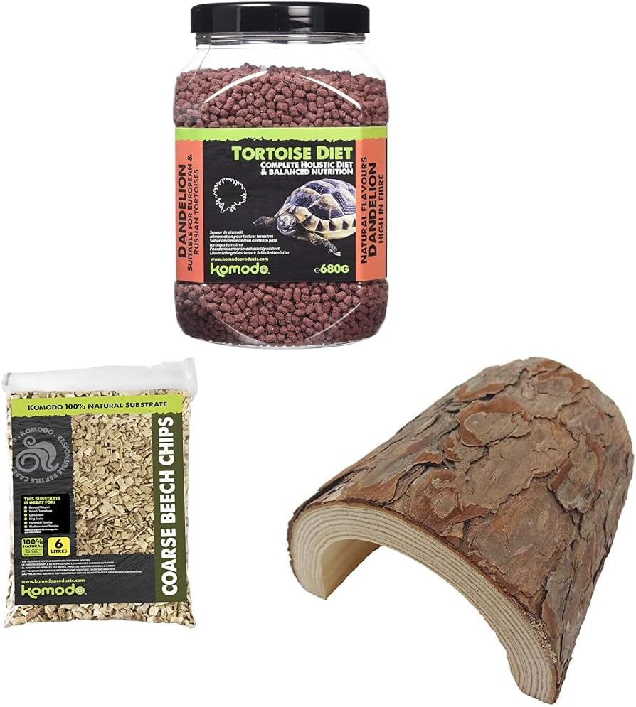 Complete Holistic Tortoise Diet Dandelion 680 g, Coarse Beech Chips 6 L & Wooden Hide Large – Tortoise Food, Substrate & Shelter Kit
