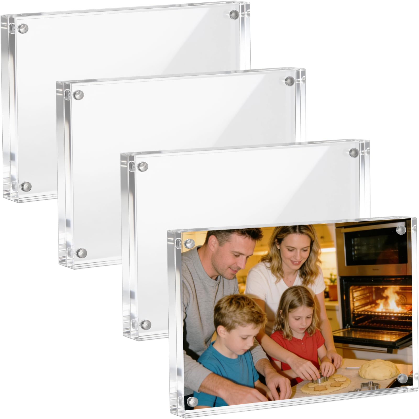 Cadre photo en acrylique pour sublimer vos photos de famille sur le bureau du salon