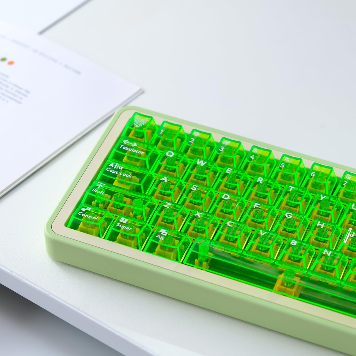 Lot de 114 Touches Transparentes pour Clavier mécanique Cherry MX, Profil Cherry, Vert Vif et Transparent