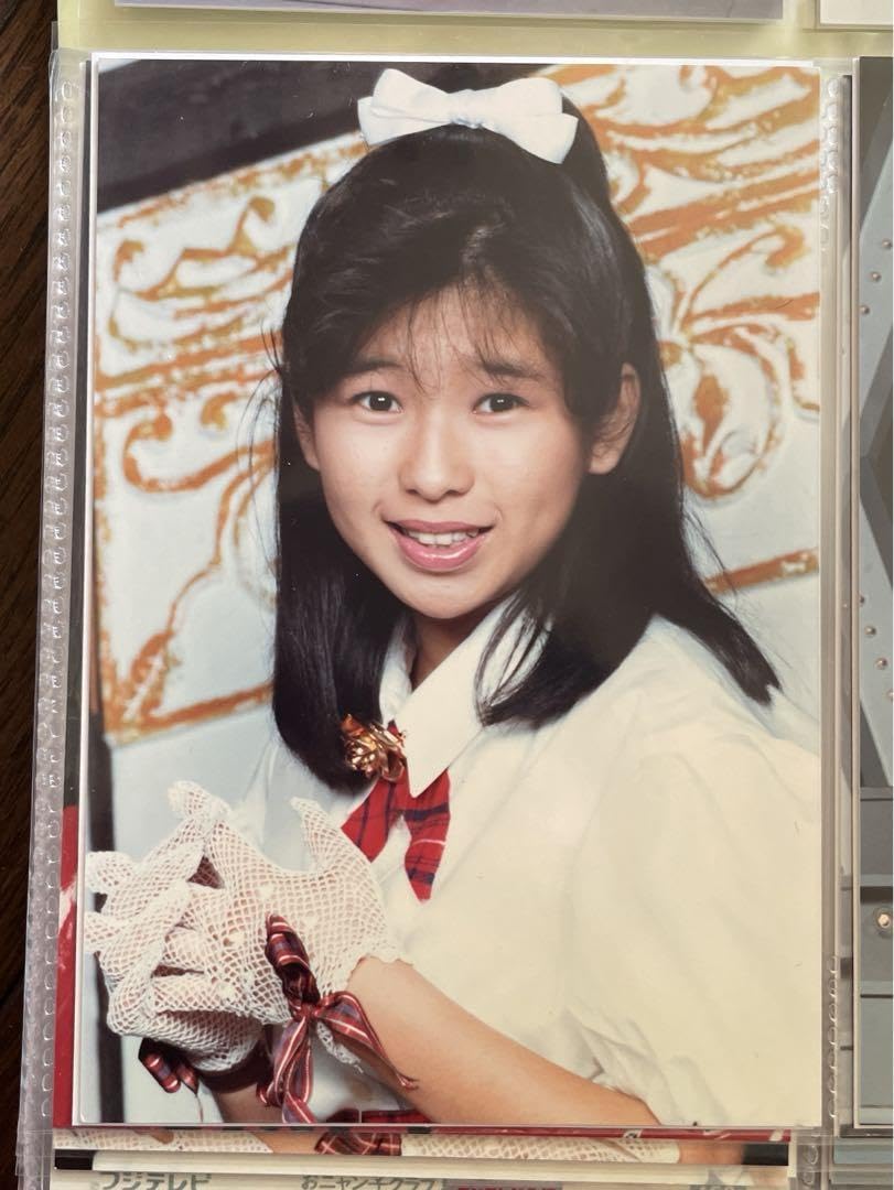 Amazon.co.jp: 布川智子 おニャン子クラブ 写真 2枚組セット グッズ