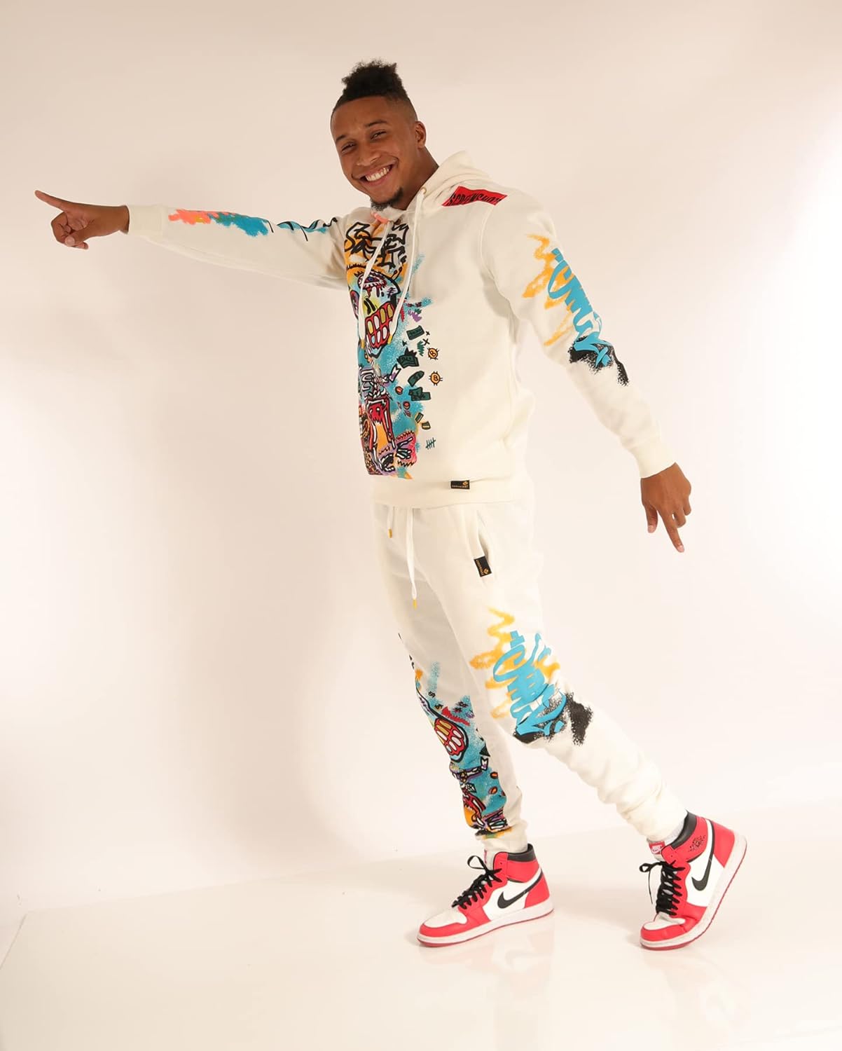 SCREENSHOT Mens Urban Premium Fleece Hoodie - NYC Streetwear Fashion Embroidery Patch Gel Print Hooded Sweatshirt - Image 2