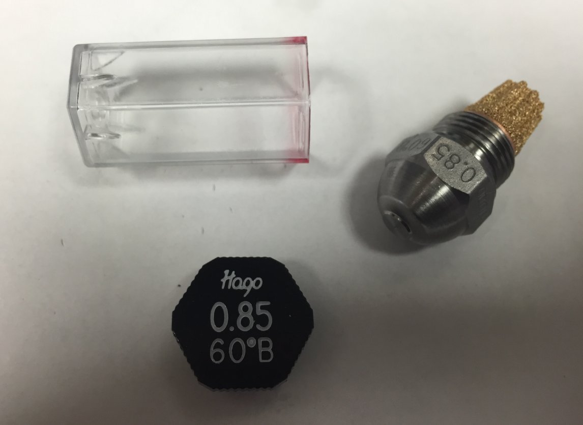 HAGO .85 GPH 60 Degree B Solid Nozzle (H8560B, 35190, 030G2854)