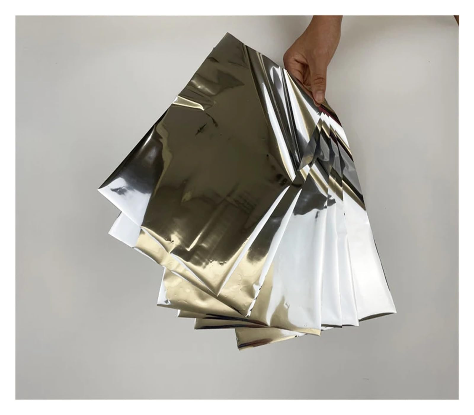 Rouleaux De Feuilles D'Or Tampon à feuille chaude format A4, papier doré, Toner laminé réactif for cartes en papier, 50 pièces Rouleaux De Feuilles D'Or Faits à La Main (Size : Silver Holographic)
