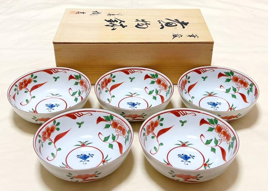 陶器製 たち吉 橘吉 壺 花瓶　赤 色味最高 たち吉 橘吉 花瓶 花器 壺 置物 陶器 赤色 丸型 円形 生け花