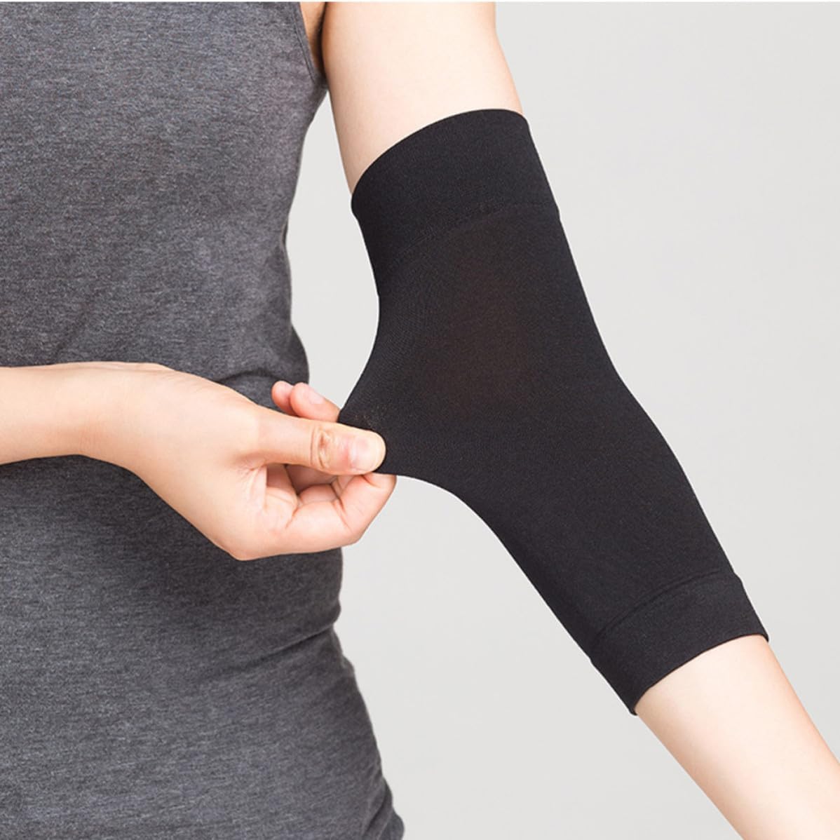 VALICLUD 2 Pairs Black Elbow Sleeves for Superior Support and Relief, Elastic Fiber and Chinlon Material, Outdoor Sun Protection Arm Covers for Sports and Tattoo Scar Concealment