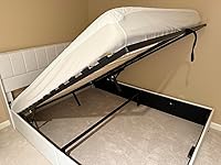 Review Image by Zhen W. Zhen W.