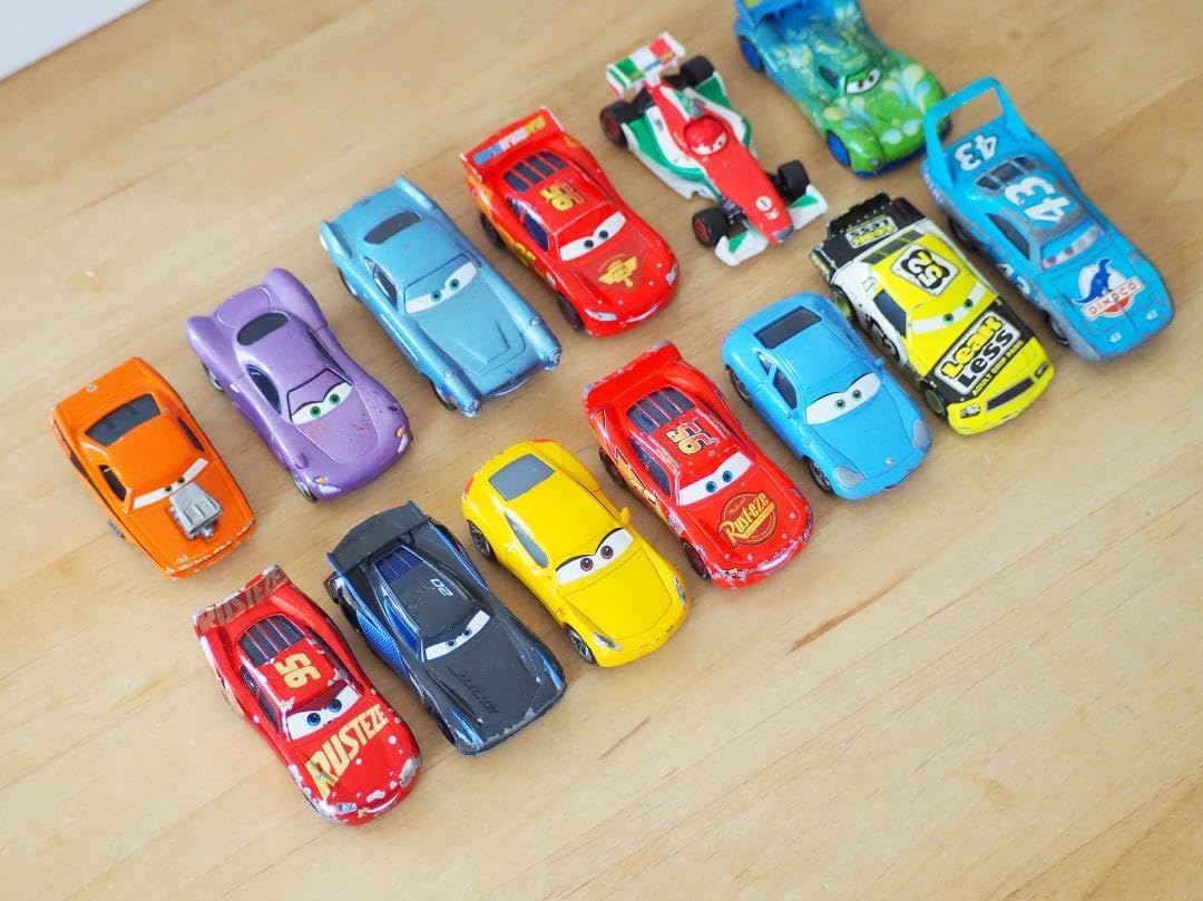 Amazon.co.jp: マテル カーズ13台セット ミニカー まとめ売り