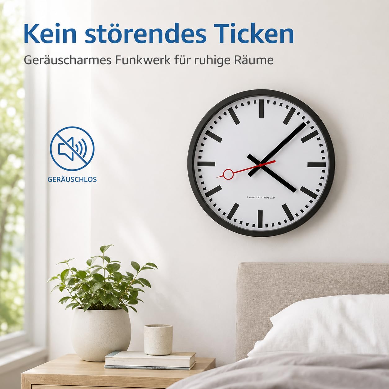 Eurotime Funkwanduhr, 35 cm, im Bahnhofsdesign, geräuscharmes Funkwerk, kein Ticken, Metallrahmen Mattschwarz, automatische Zeitein- und Zeitumstellung, für Wohnbereich oder Büro, 59530-05