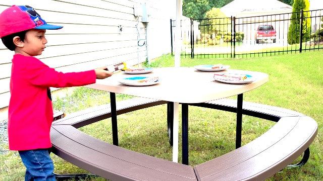 Amazon.com: HONEY JOY Kids Picnic Table, 8 Person Toddler Outdoor