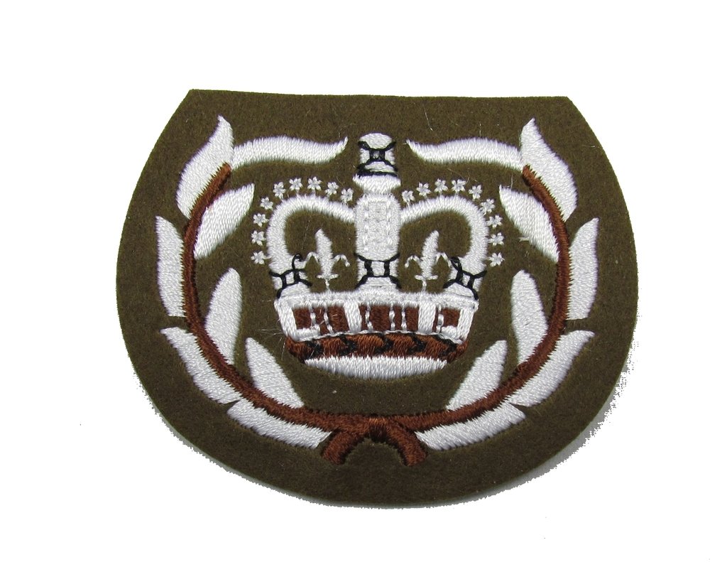 Uniform Store London Men's White Badge Fad Wo2 Rqms Crown Warrant Officer In Wreath Number 2 Dress Sold Single R1620