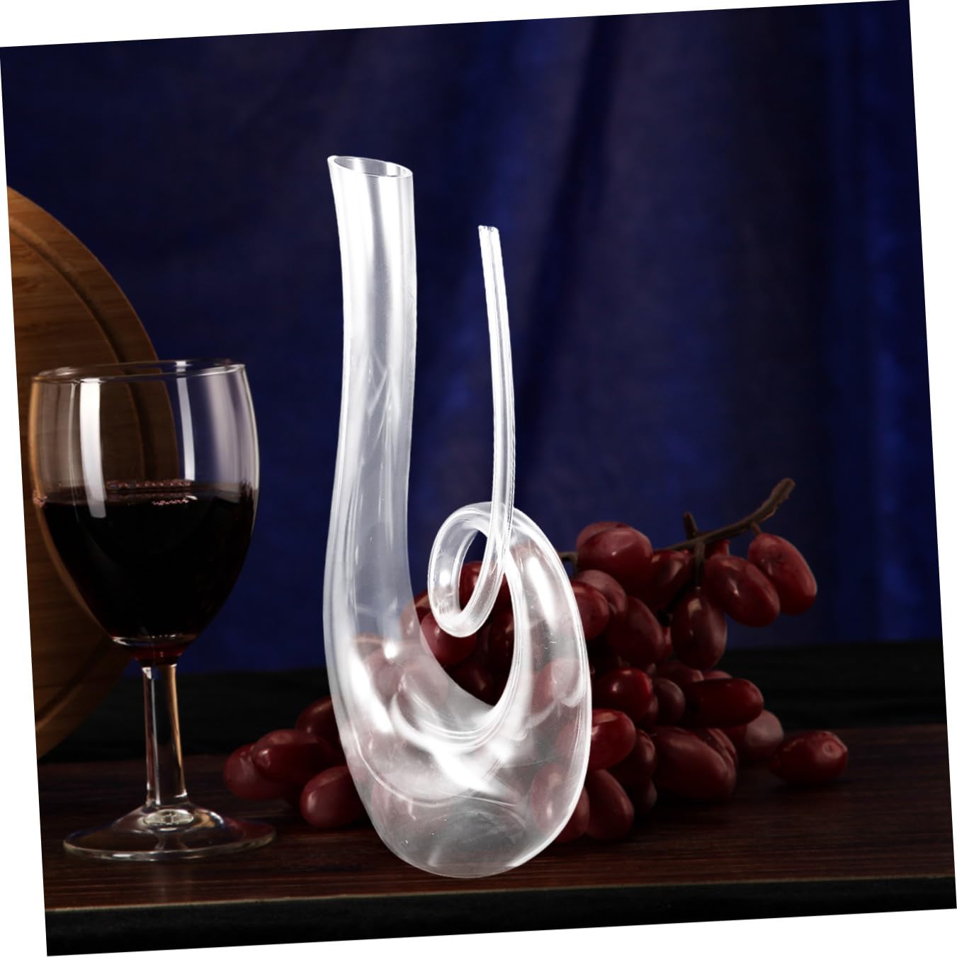 DOITOOL Decanter per Vino in Cristallo Trasparente 1300Ml Aeratore Creativo Piccolo e Unico Distributore di Bevande Conico per Ristoranti Bar e Uso Domestico