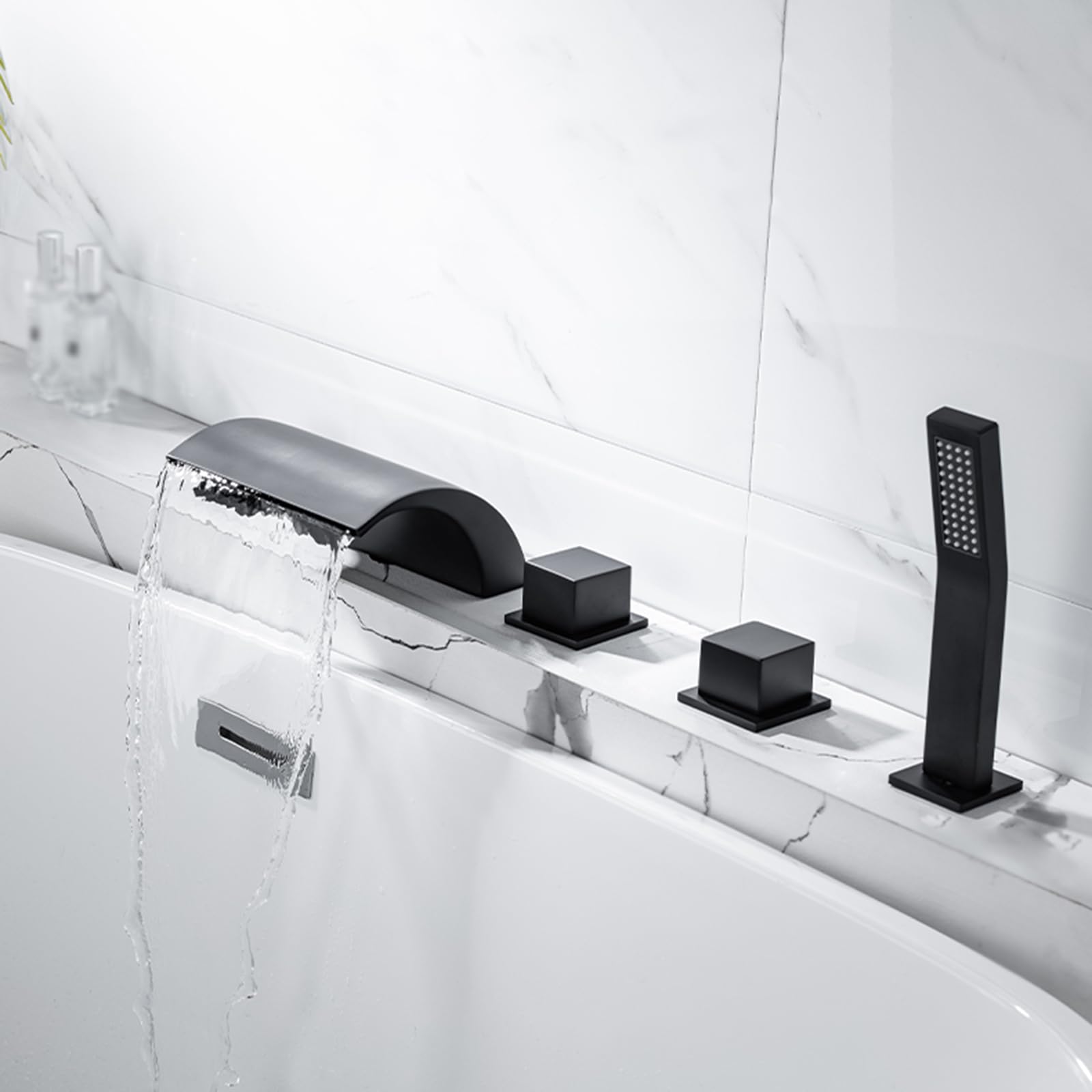Robinet mitigeur cascade en laiton avec double poignée eau chaude et froide