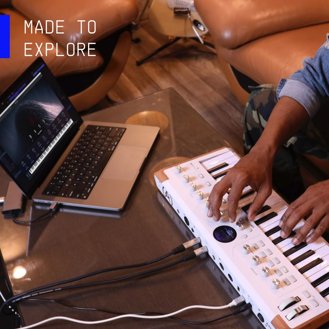 Arturia AstroLab 37 teclas, sensível à velocidade, teclado fino