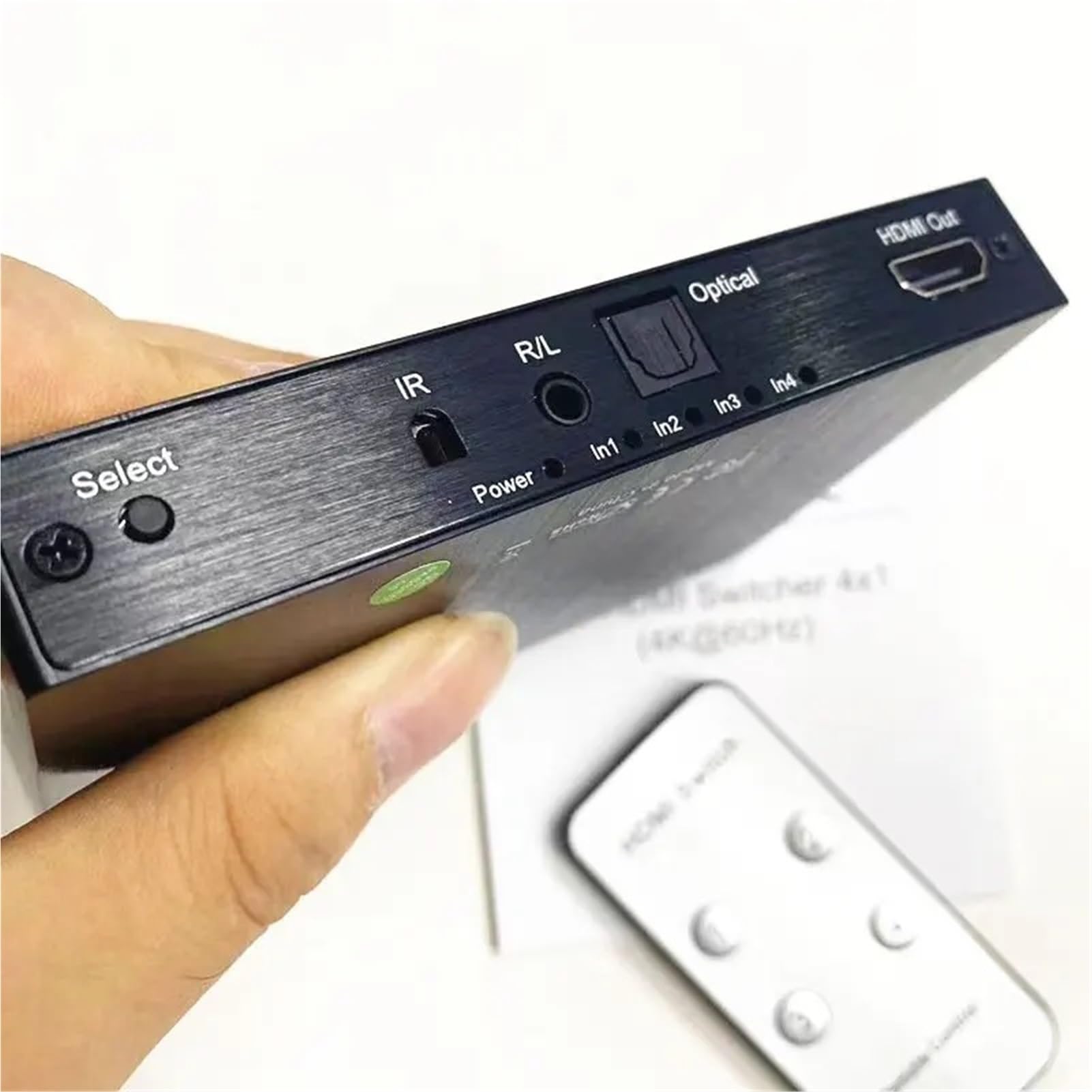 Switcher HDMI 4K 60Hz 4x1 compatibile con, selettore video 4 in 1 out estrattore 3D for telecamera e TV facile da usare
