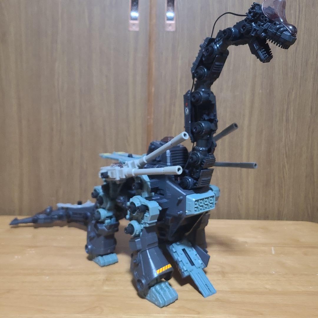 TOMY ゾイド　ウルトラザウルス　黒　ジャンク Amazon.co.jp: ゾイド ウルトラザウルス メカ生体版 ジャンク