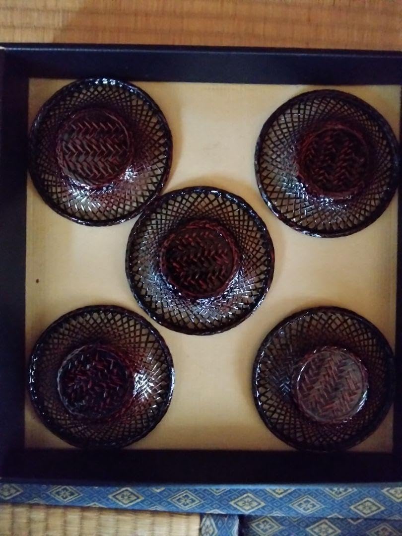 籃胎漆器 丸盆(27cm)、菓子器(25cm)、茶托(12cm)×5枚 籃胎漆器 丸盆 27cm 菓子器 25cm 茶托 12cm×5枚 籃胎漆器 菓子