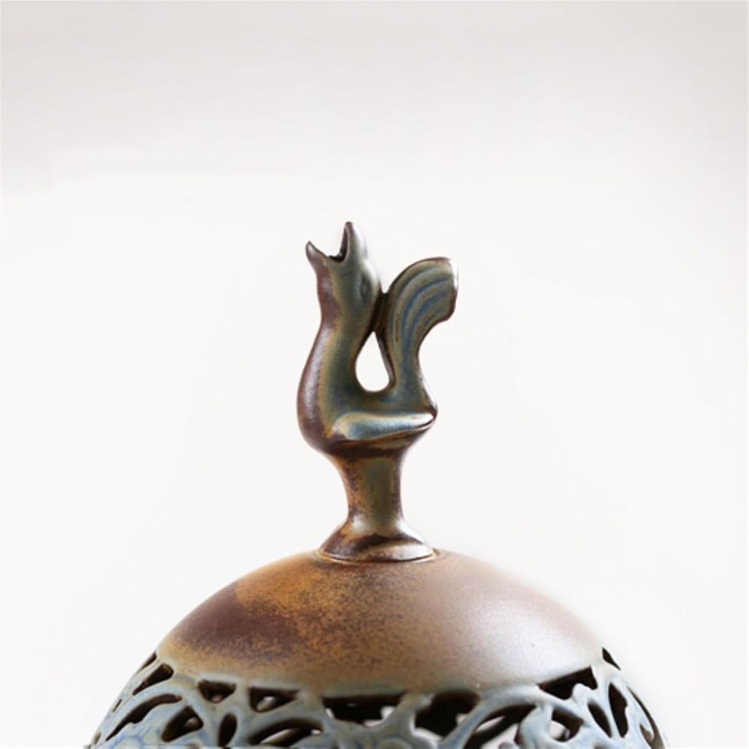 Incense Burner Vintage Ceramic Incense Burner Household Incense Burner Decoration Exquisite Hollow Carved Incense Holder Incense Holder