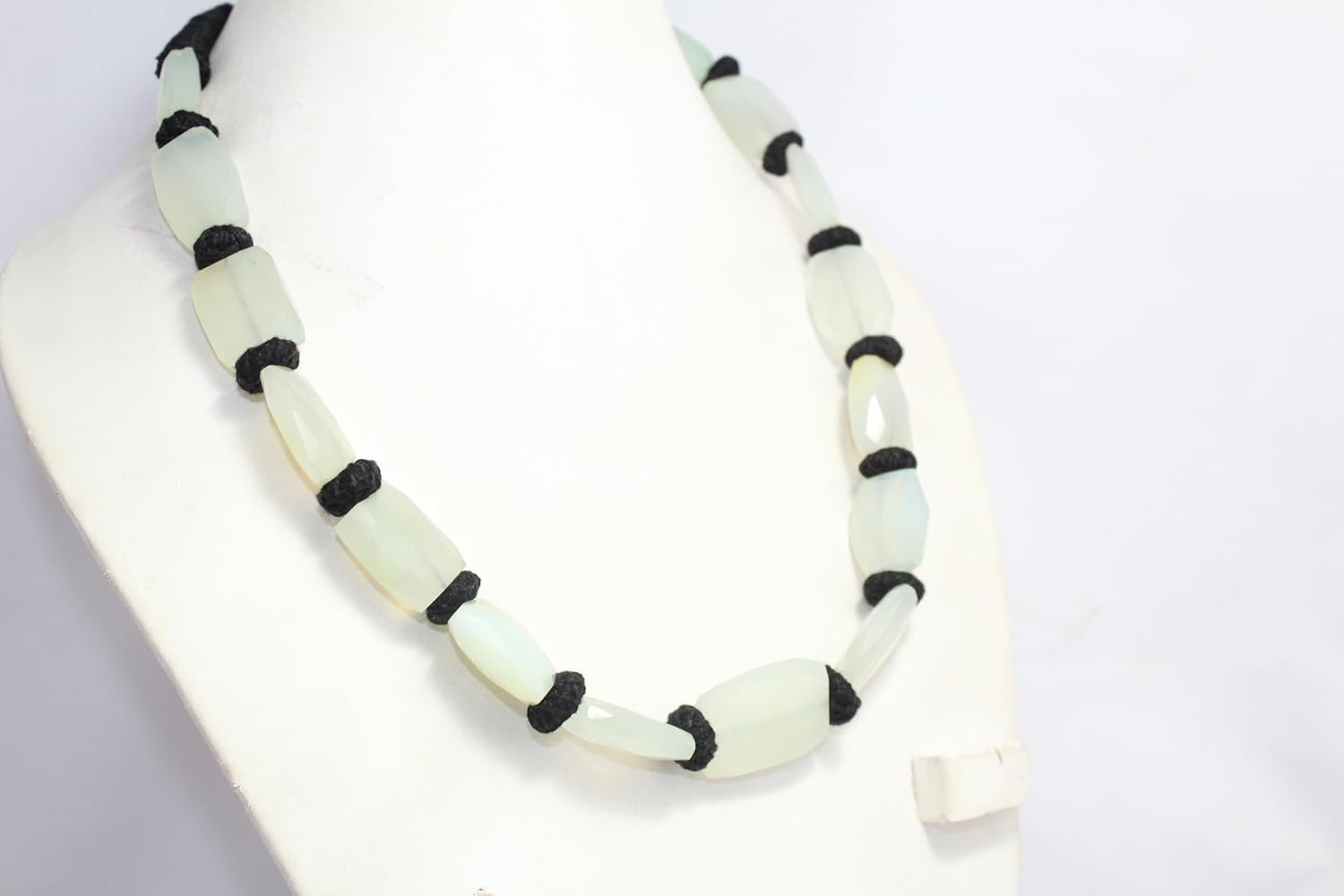 Rajasthan Gems Strand Necklace Chalcedony Beads Beaded Natural Gem Stone Gift Women D701