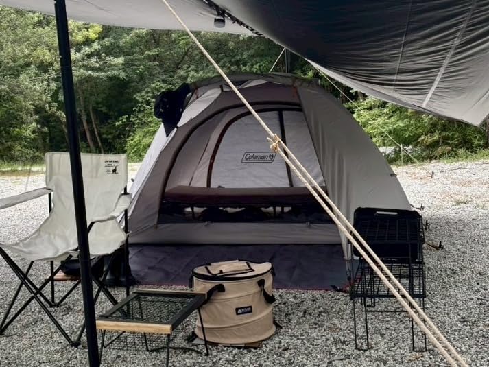 Coleman ツーリングドームにMech Campグランドシートを設置した様子。前室まで綺麗にカバーされている。