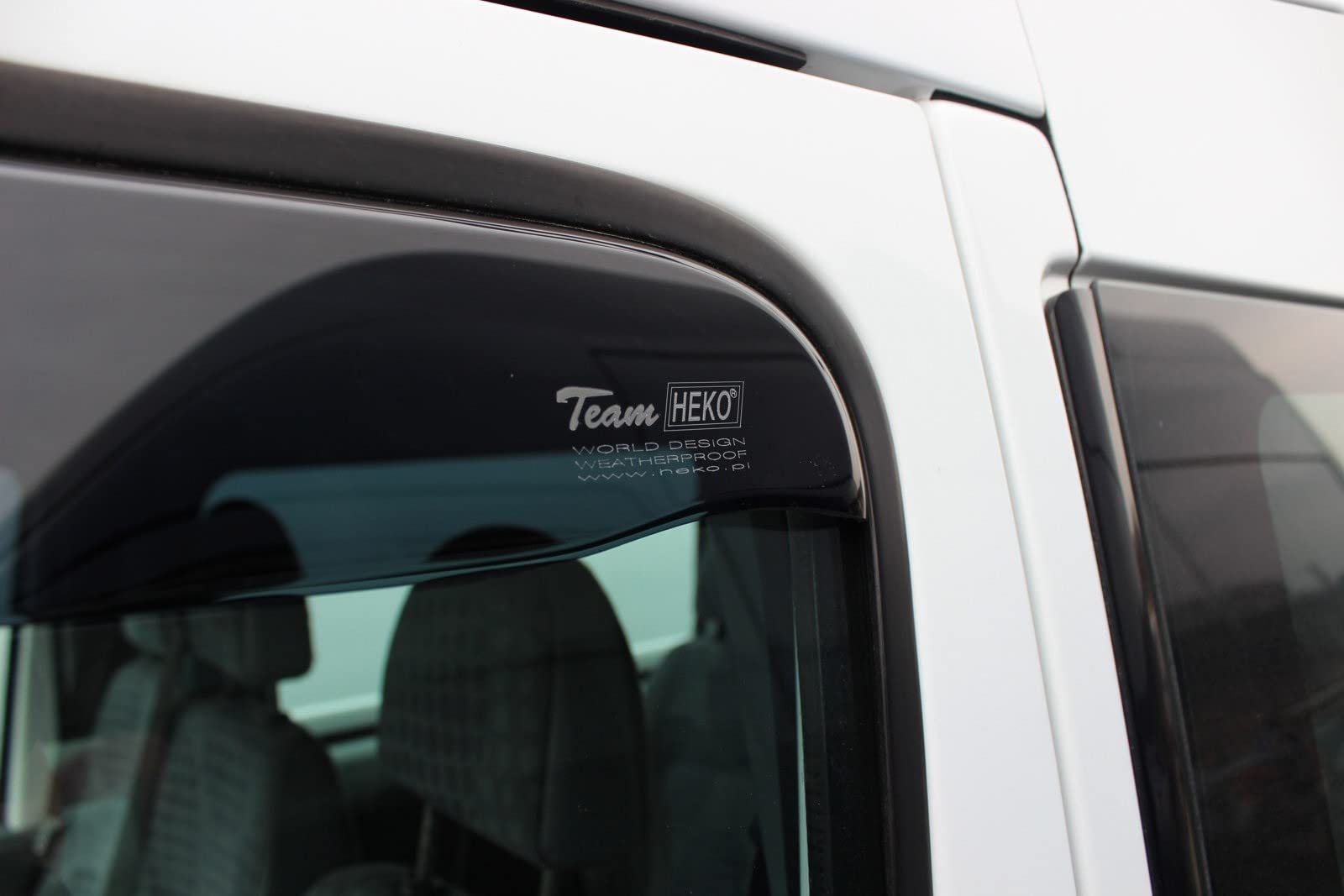 J&J AUTOMOTIVE Windabweiser passend für Ford Transit 2006-2013 2tlg, Heko Regenabweiser Vorne Getönt Dunkel Passform