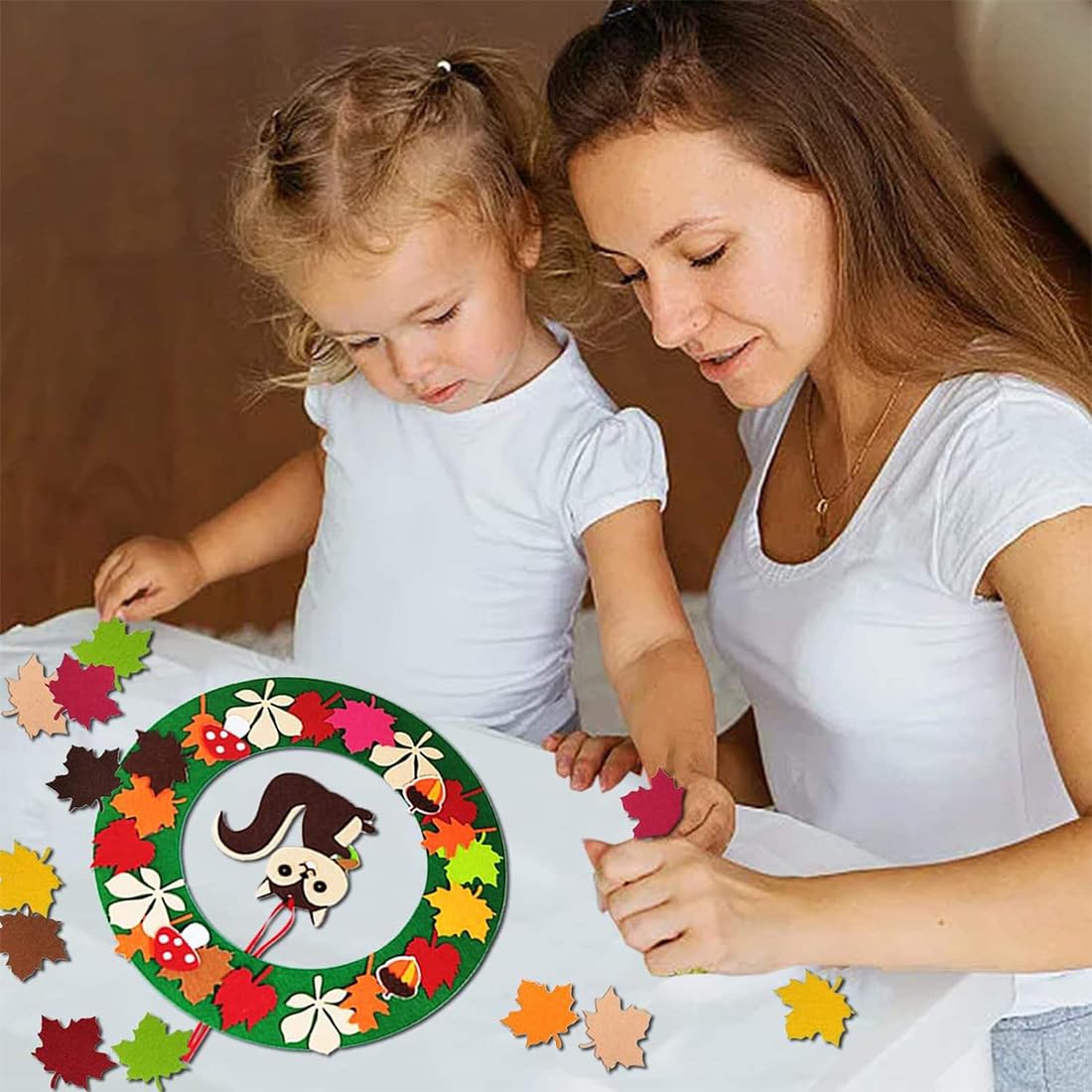 Tikplus Set Fai Da Te Autunnale Per Bambini - 3 Ghirlande In Feltro Con Animali (Riccio, Volpe, Scoiattolo) E Accessori Adesivi - Attività Creativa Per Bambini - 4