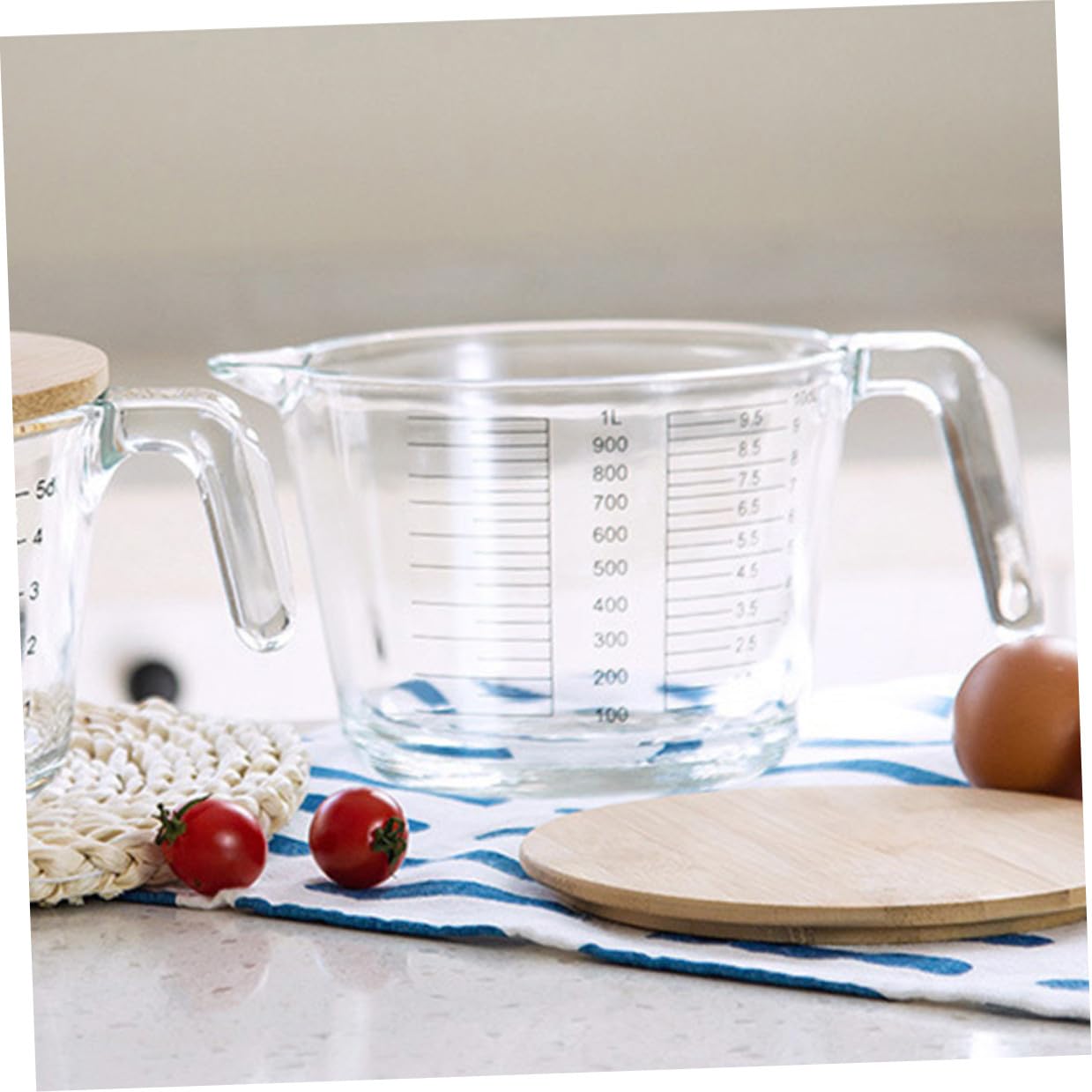 Cabilock Vaso Jarra al Calor Resistente con Vidrio Medidor Tapa Medidora Madera Escala Práctica Medir para Cocina, Adecuado Líquidos y Aceites