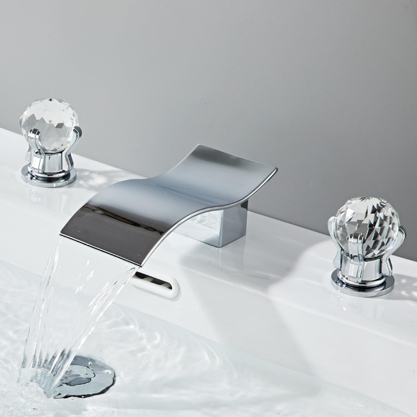 Robinet mitigeur lavabo double levier cascade pour vasque