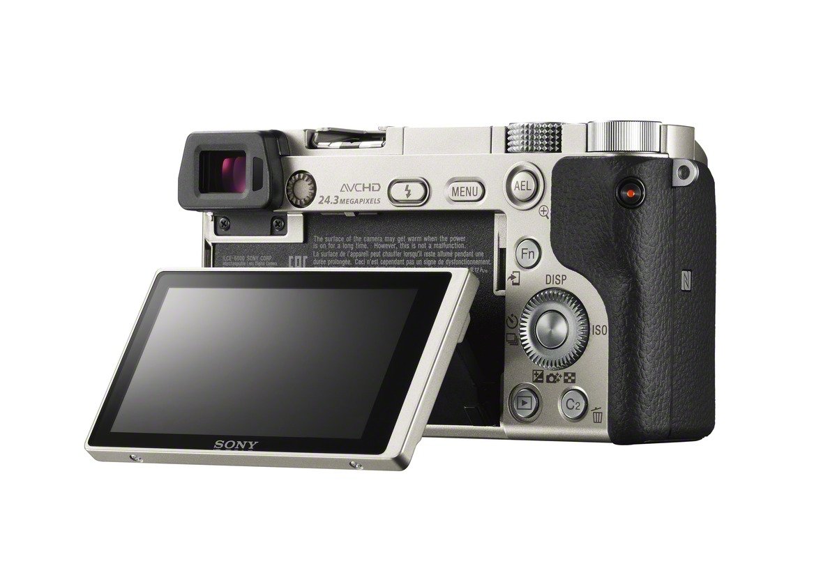Sony Alpha 6000 Fotocamera Digitale Compatta, Body, Obiettivo Intercambiabile, Sensore APS-C CMOS Exmor HD da 24.3 MP, Argento