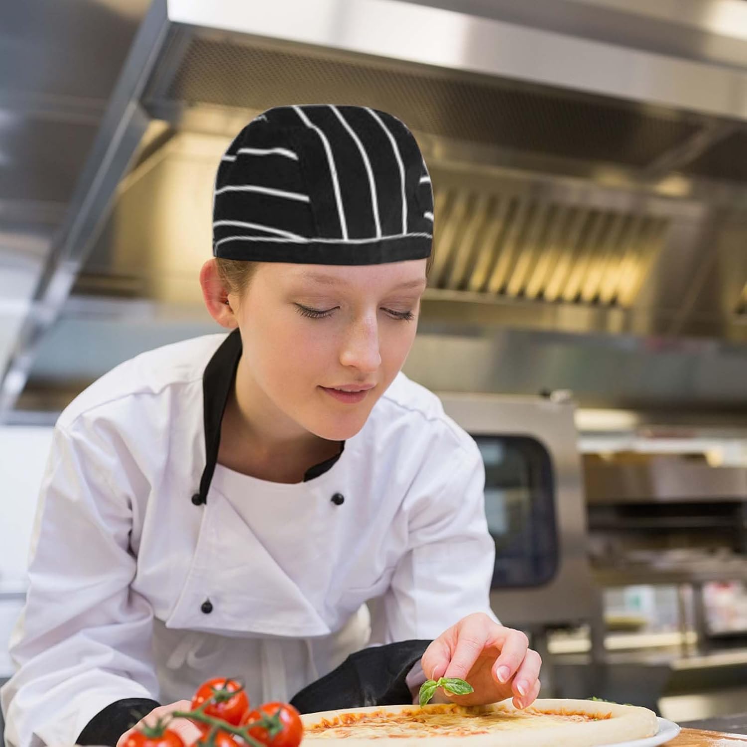 Lot de 4 PCS Toque de Chef, Bandana Chef en Polycoton Ajustables,Toque de Cuisinier,Chapeau de Travail Unisexe Idéal pour Restaurants, Cuisines, Boulangeries, Cafés,Hôtel et Supermarché (Noir Lot de 4 PCS Toque de Chef, Bandana Chef en Polycoton Ajustables,Toque de Cuisinier,Chapeau de Travail Unisexe Idéal pour Restaurants, Cuisines, Boulangeries, Cafés,Hôtel et Supermarché (Noir