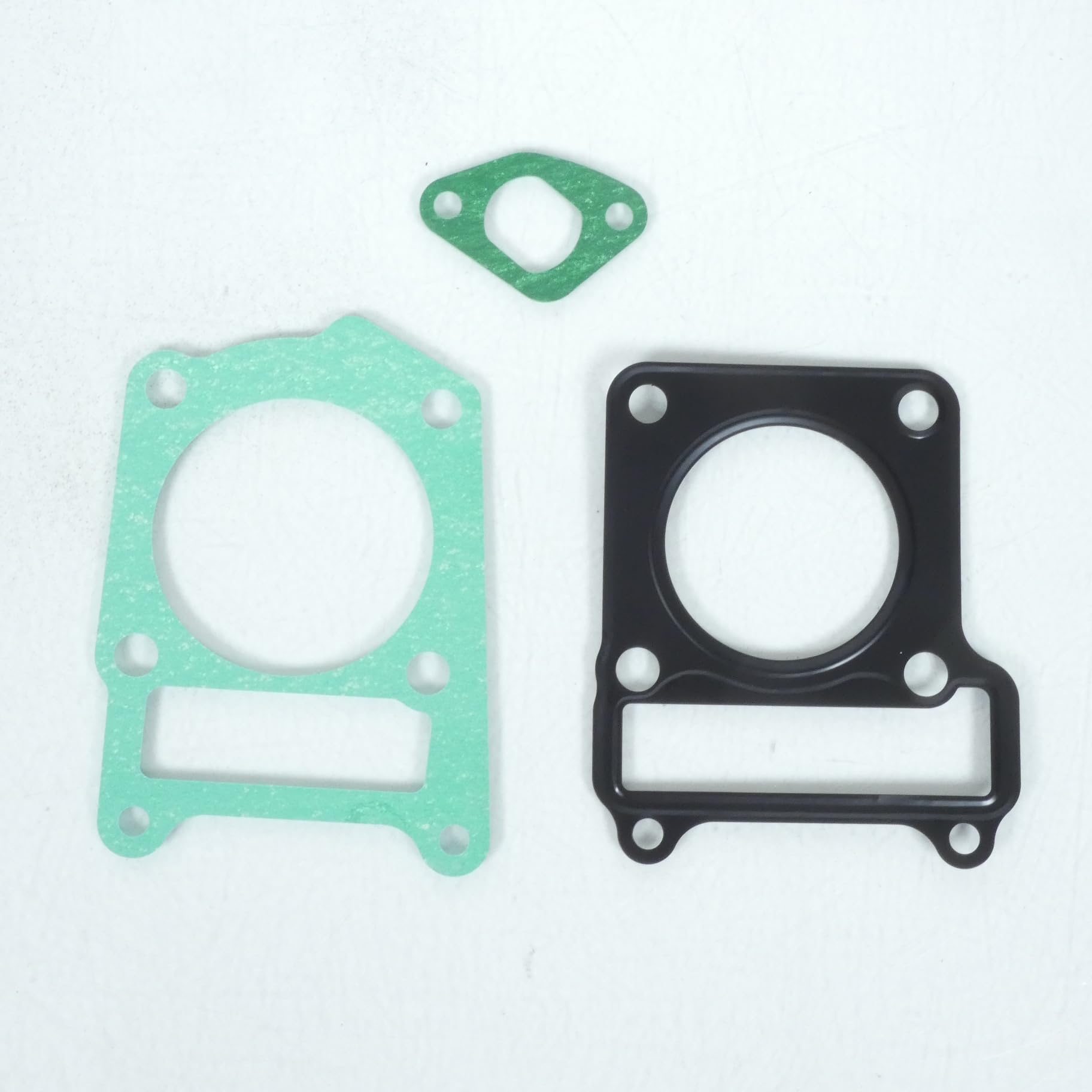 Kit de cilindro y pistón P2R compatible con motocicleta Yamaha 125 YBR Ø54mm / Eje Ø15mm / 5VL00