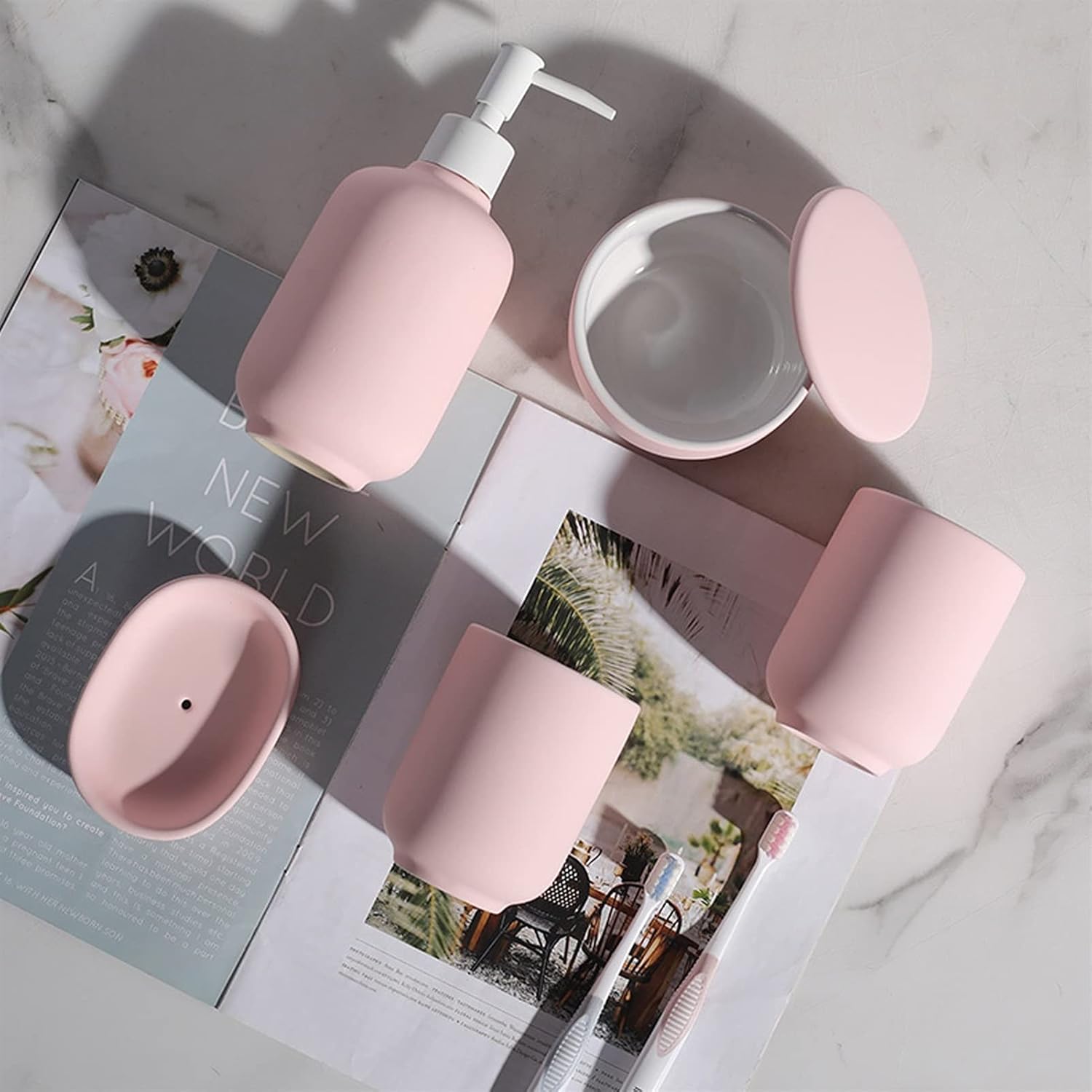 Soap Dispenser Ceramic 5-Piece Soap Dispenser Household Dormitory Bathroom Supplies Set Lotion Bottle/Mouthwash Cup/Storage Tank/Soap Box Pink Blue Liquid soap Dispenser (Color : Pink)