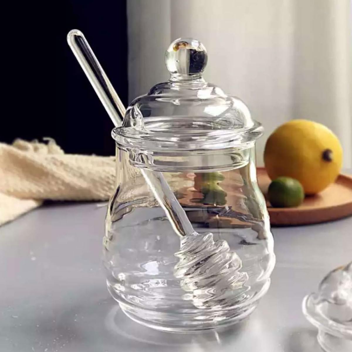Honigtopf Glasbehälter mit Deckel und Rührstab für Honig Transparent Passend für Zuhause Küche und Gastronomie