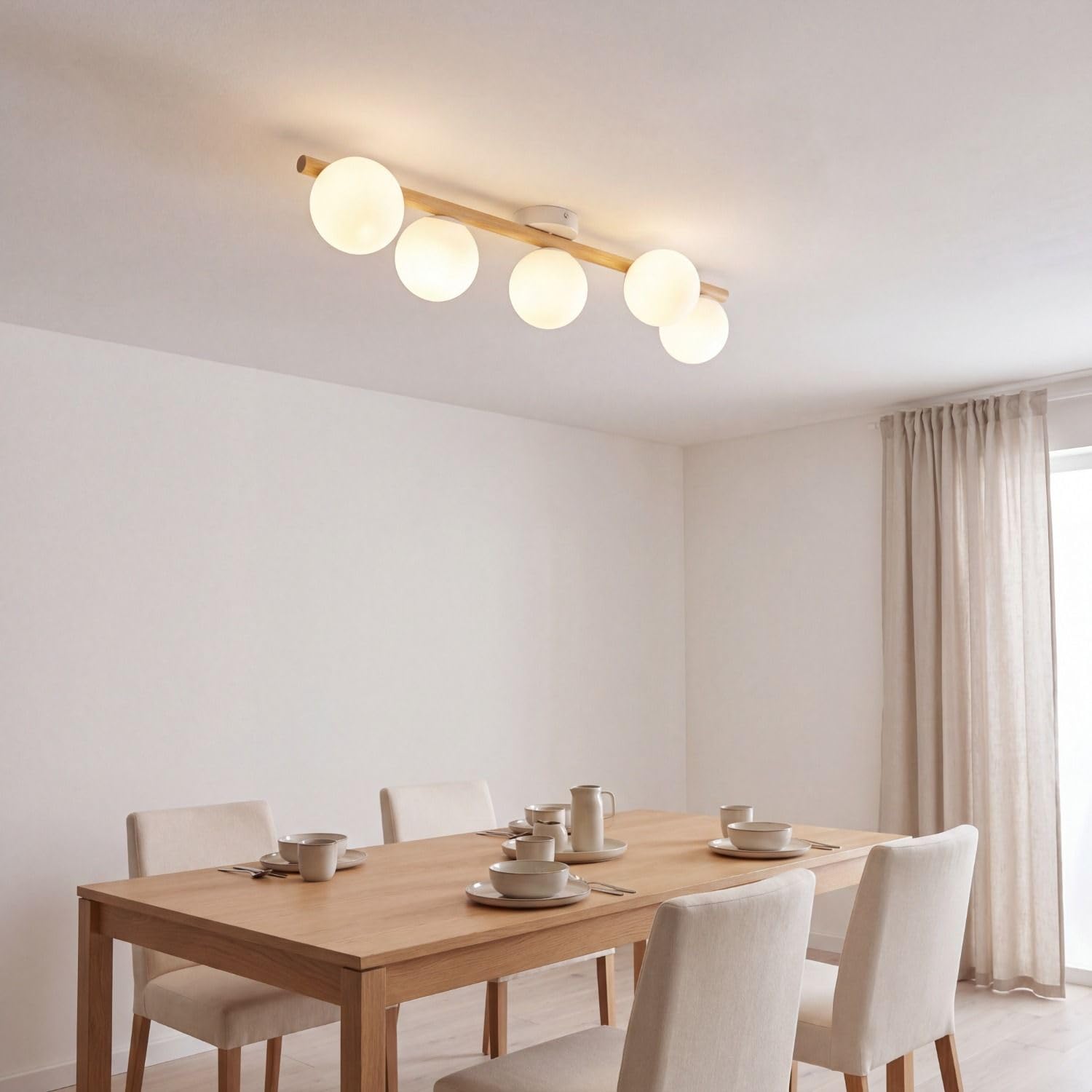 Licht-Erlebnisse Deckenleuchte Holz Weiß Metall Kiefer Wohnzimmer Esszimmer Flur 83 cm G9 5-flammig Kugeln gemütlich blendarm Balken Deckenlampe Schlafzimmer NARVA
