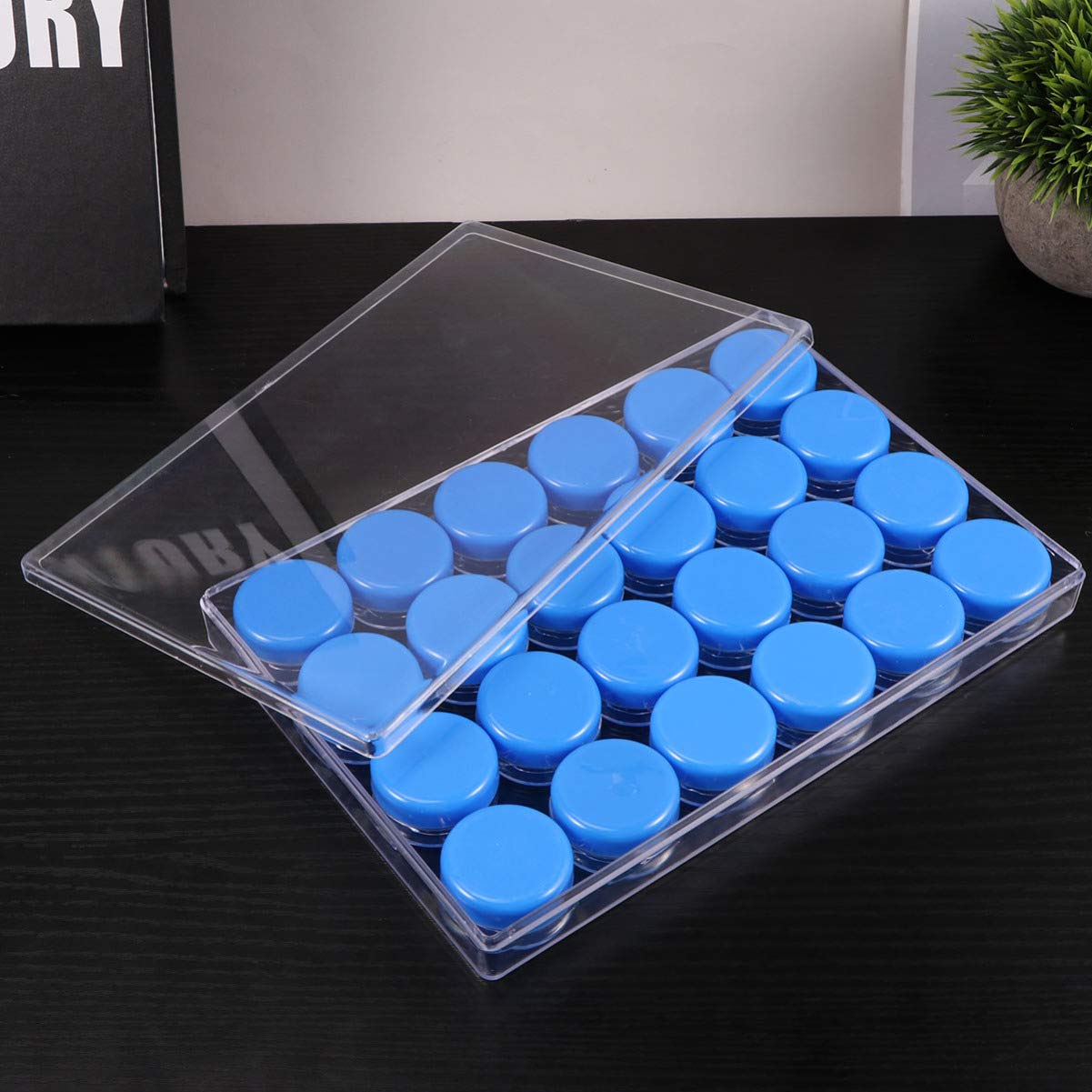 Set di 25 Flaconi Separati da Viaggio 10g in Pp Blu | Shampoo e Gel, Ricaricabili e Portatili, con Scatola Inclusa, per Viaggio e Attività All'aperto