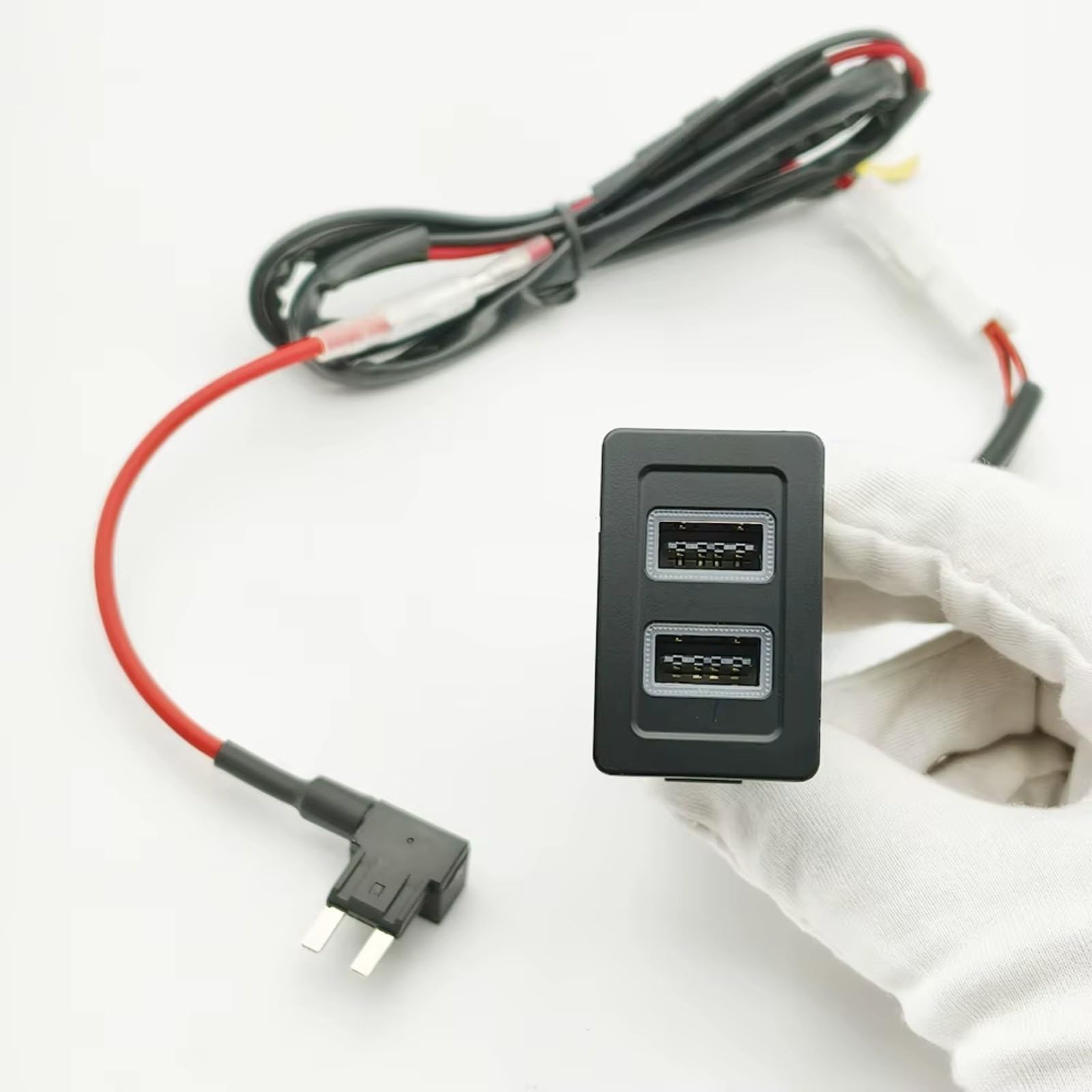 Enchufe USB Consola Compatible Con Suzuki Para SX4 Para Swift Car QC3.0 Enchufe Carga Rápida Inteligente Teléfono Adaptador Cargador Puerto USB Coche