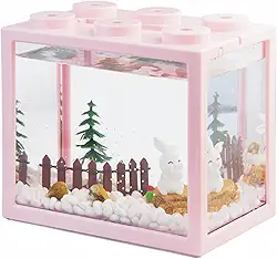 Pequeno tanque de peixes Betta, kit de mini aquário empilhável com cascalho de aquário e micropaisagem florestal, aquário de cubo de acrílico de 1 litro para peixes de macacos marinhos camarões (rosa)