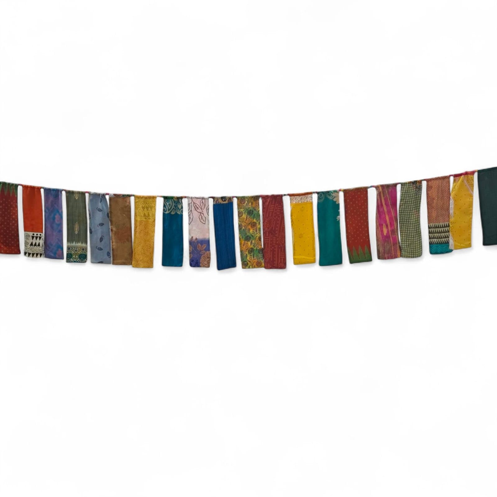 Mango Gifts Handmade Multicolor Indian Vintage Sari Bunting, 300 cm Long - Vibrant Charm for Your Parties with Unique Large Size Buntings! Perfect for Adding a Festive Touch to Any Celebration.