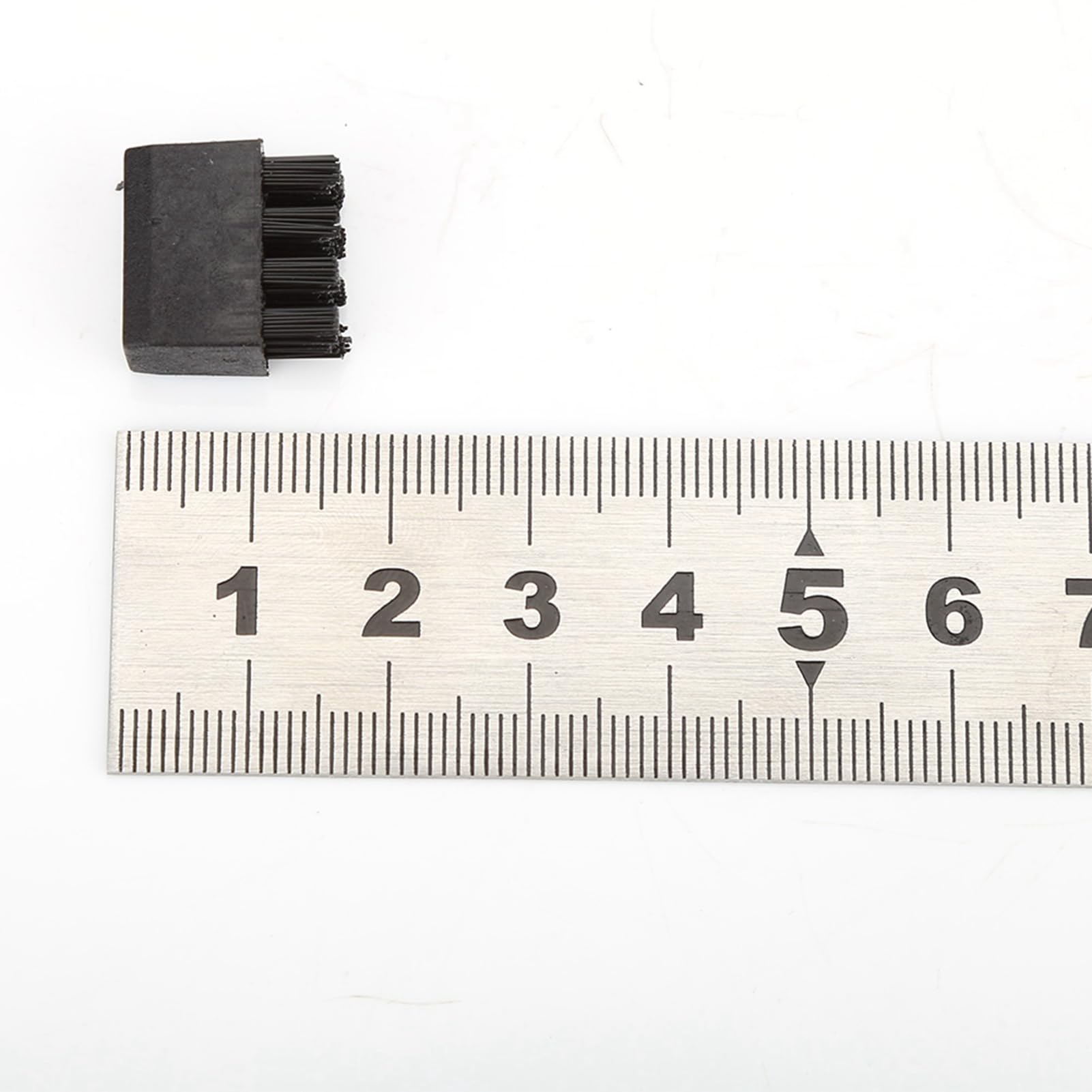 Calm Replacement Brushes Durable for Archery, 3PCs Brush and Screw for Brushes Resting, Black Plastic Material