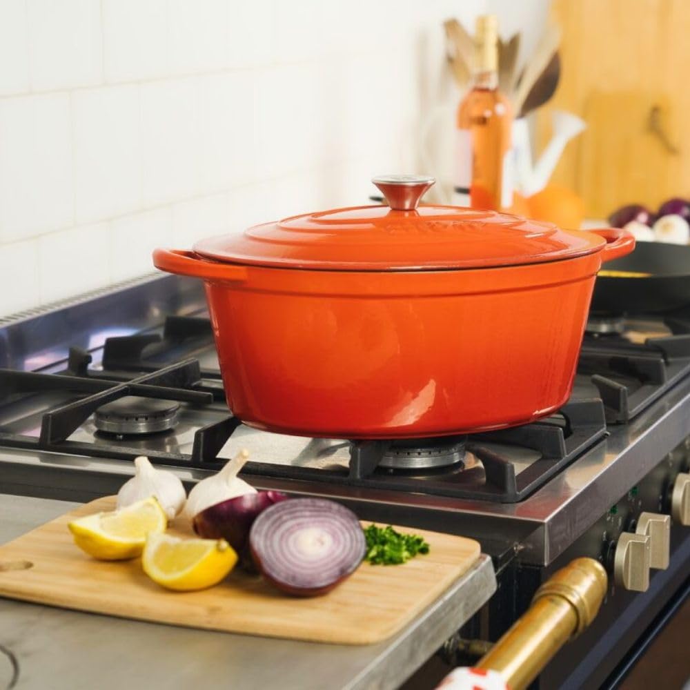 Cocotte Hierro Fundido Esmaltado Naranja. Olla Ovalada 33x11 CM - 6 L. Elegante, Resistente, Especial para Inducción y Apta para todos tipo de Cocina