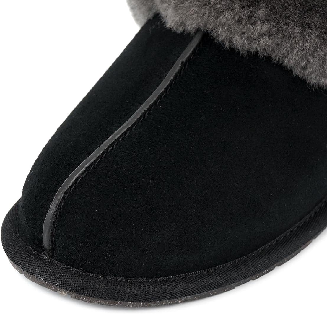 UGG Australia Women's Scuffette II Sheepskin Slipper Blk/Gry 7 Medium US - Image 3