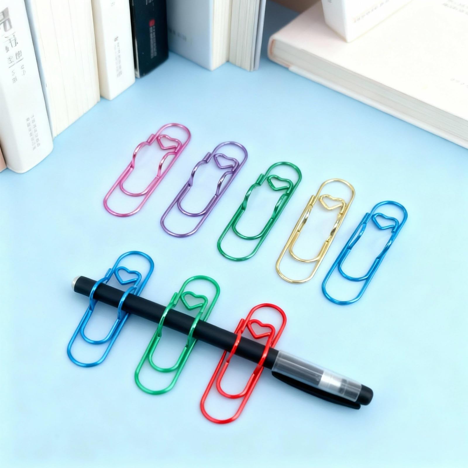 Lot de 30 pinces en métal en forme de cœur pour bureau, agenda, documents, trousse à crayons, fournitures de bureau en 5 couleurs, idéal pour organiser et décorer votre espace de travail