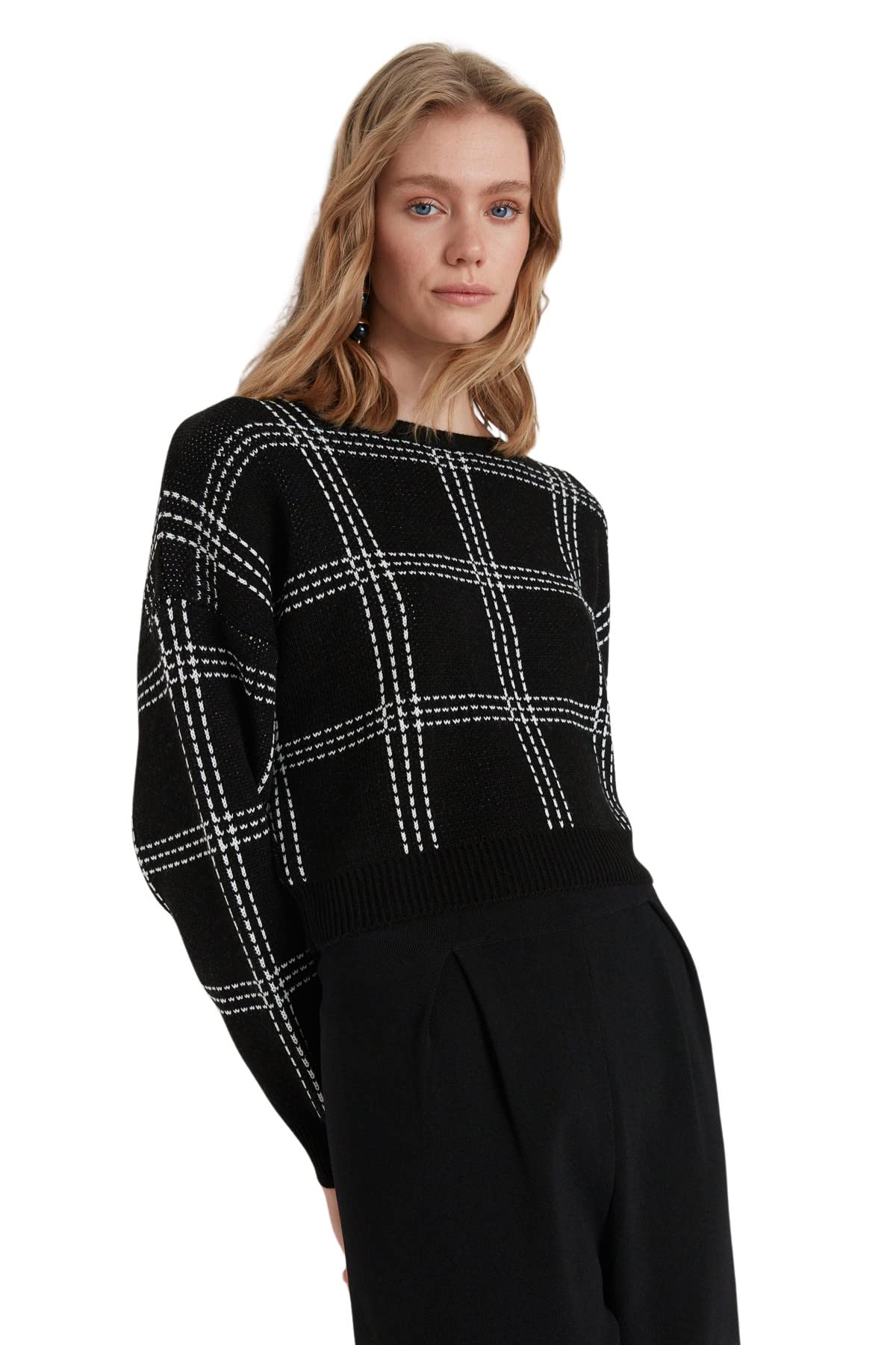 Trendyol Women Regular Basic Crew Neck Knitwear Sweater Schwarz