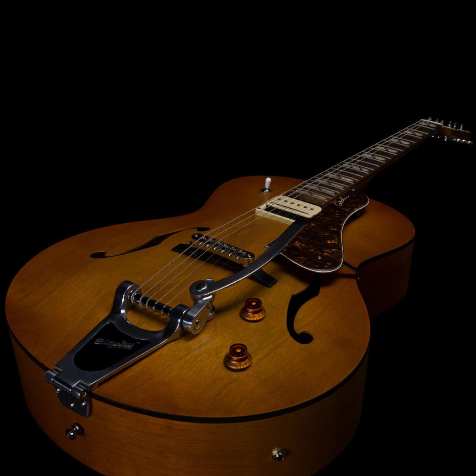 美品★ゴダン上位機種★Godin 5th Avenue Jumbo P-Rail 5th Avenue Jumbo P-Rail Harvest Gold | Godin Guitars