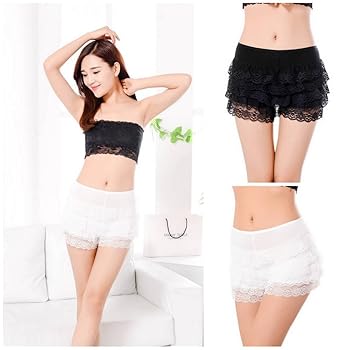 【Hunkemoller】**日本未発売** レース付きベロア　ショートパンツ Hunkemoller】**日本未発売** レース付きベロア ショートパンツ